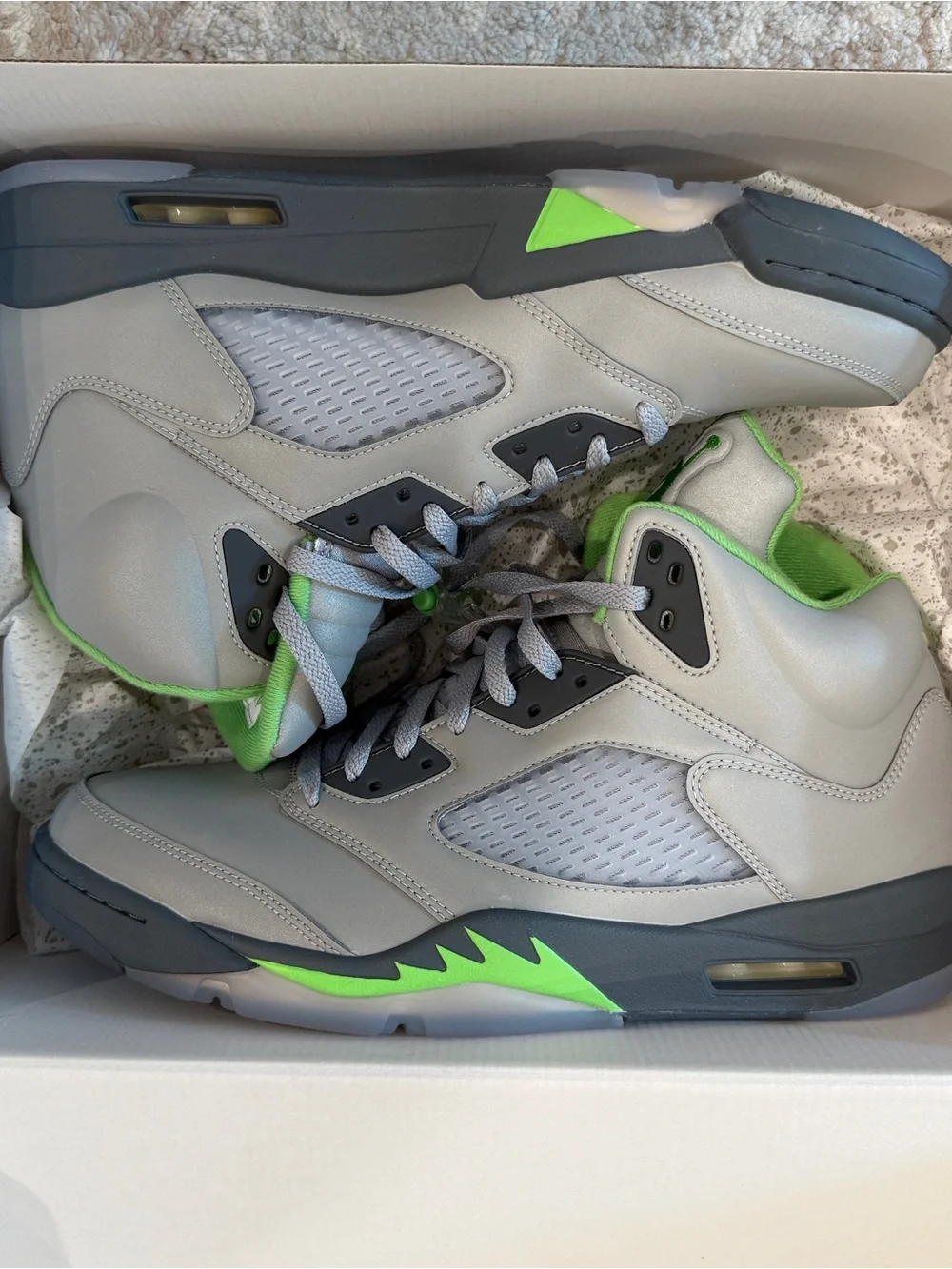 Air Jordan 5 Retro 'Green Bean' 2022 Men size 13 NWT
